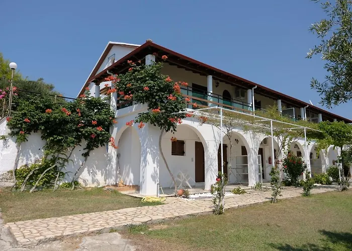 Eleonas Holiday Home Apartment